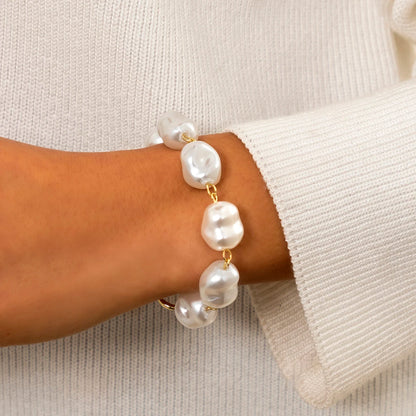 Vintage Imitation Pearl Heart OT Buckle Pendant Bracelet for Women Wed Bridal Bead Chain Bangles Couple Hand Jewelry New